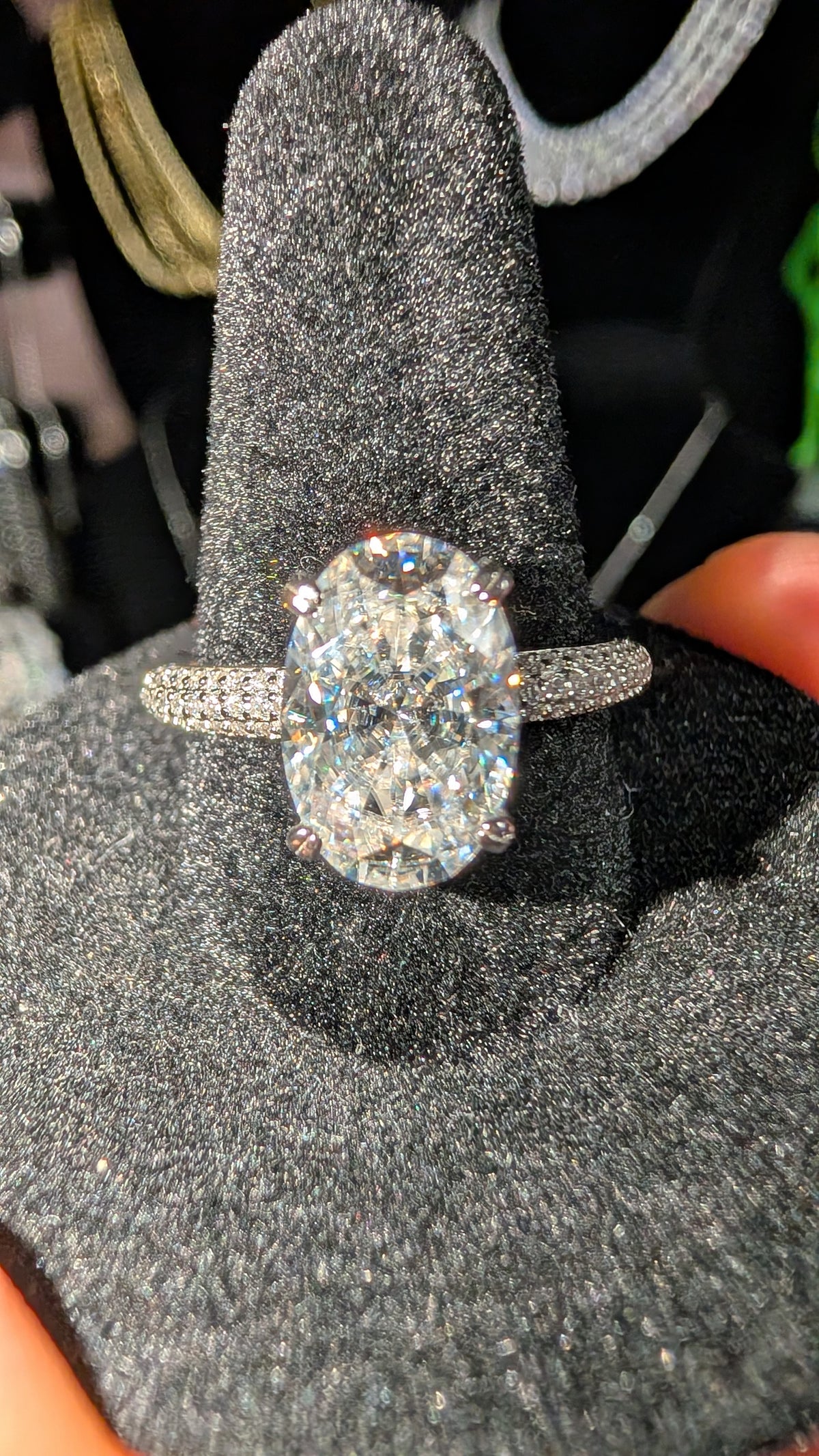 Galactic Ice 4.5CT Moissanite Oval Cut D-Color S925 Size 9