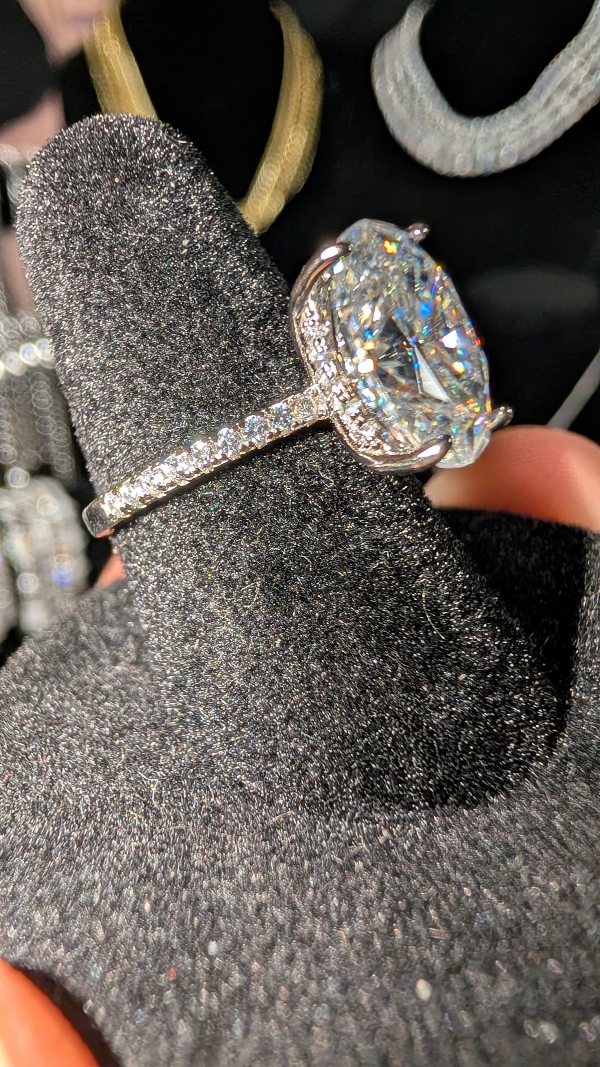 Galactic Ice 4.5Ct Oval Moissanite  Pave Ring S925