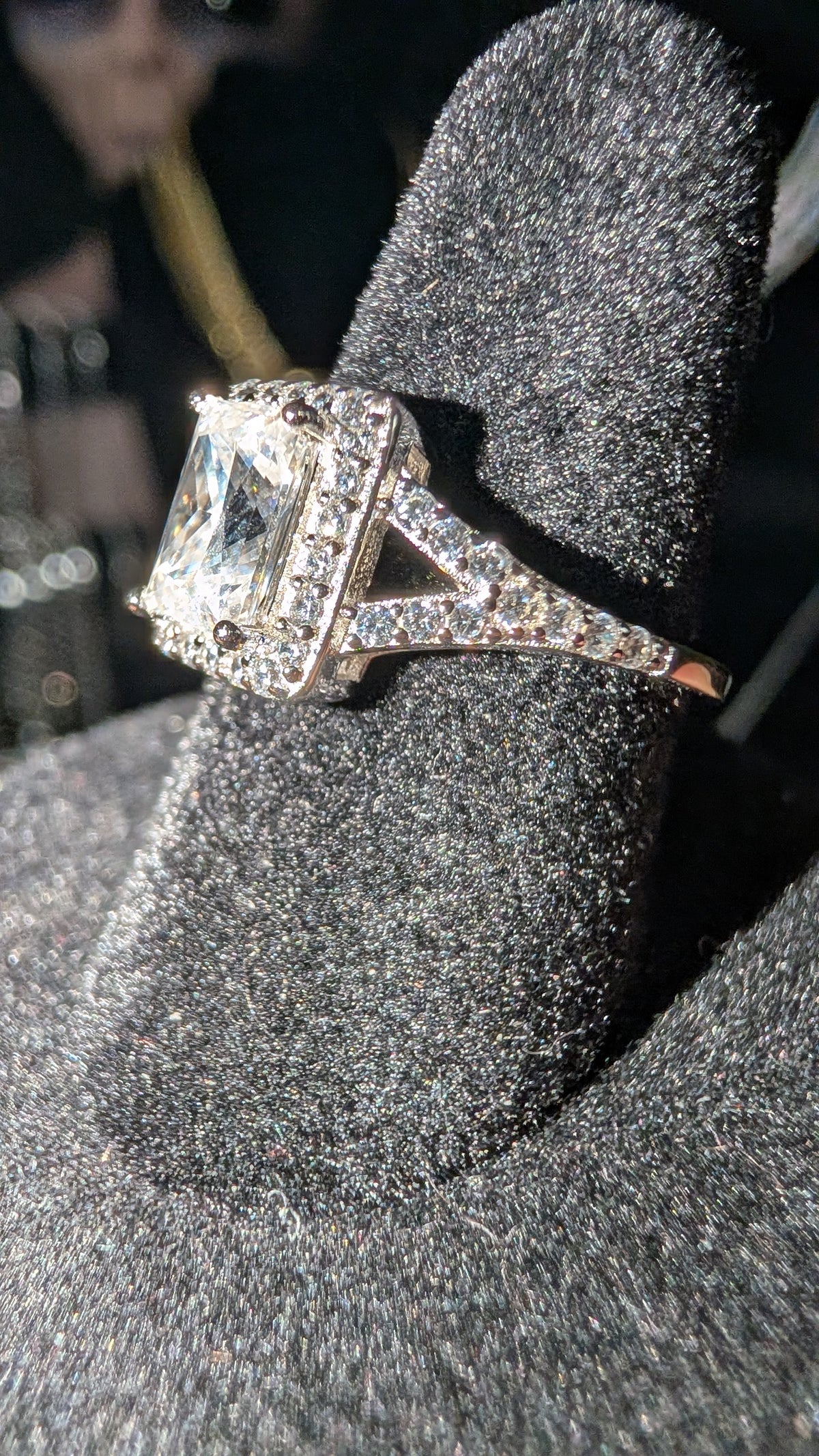 Glactic Ice 1CT Radiant Cut Moissanite Halo RIng