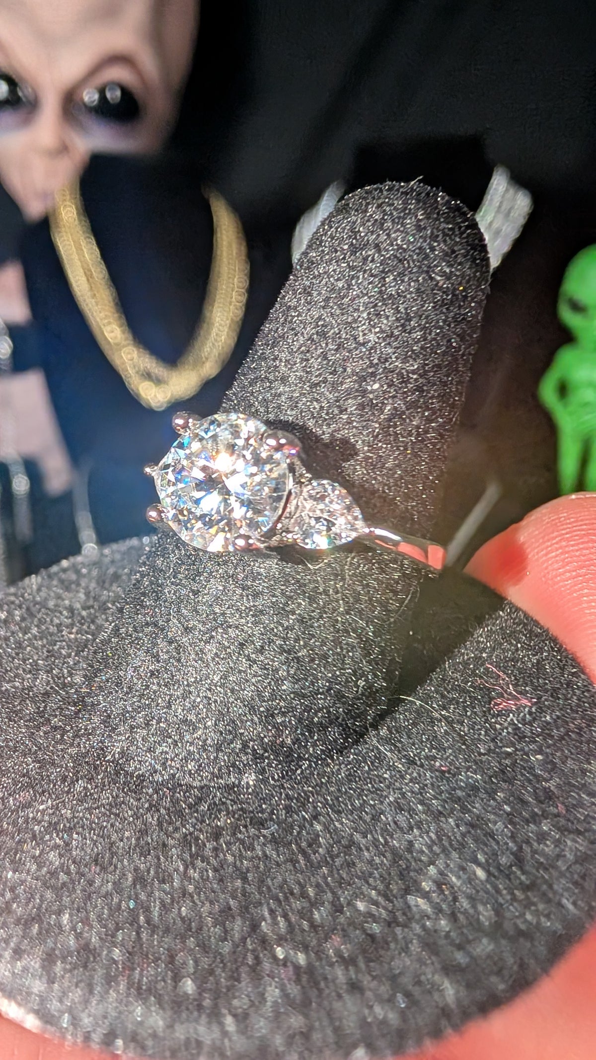 Plated 2ct Round Brilliant Center Moissanite With sparking heart shaped CZ side stones