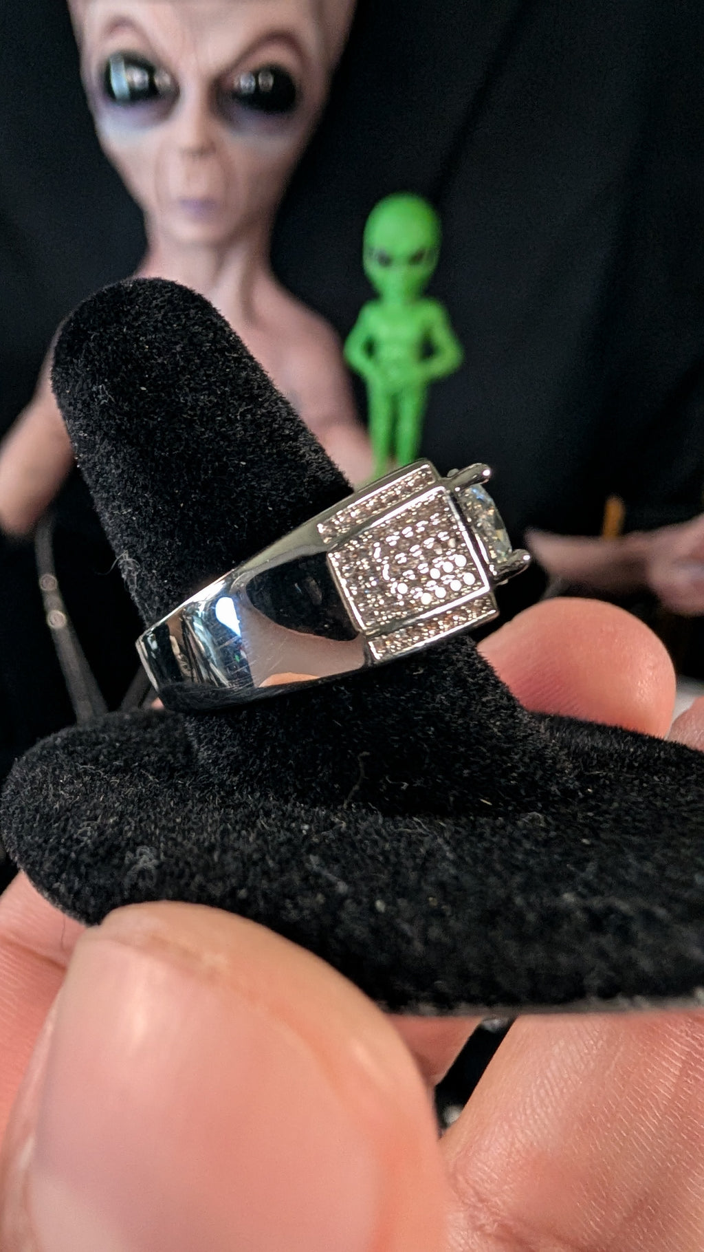Plated Mens 2CT Round Moissanite & CZ Statement RIng