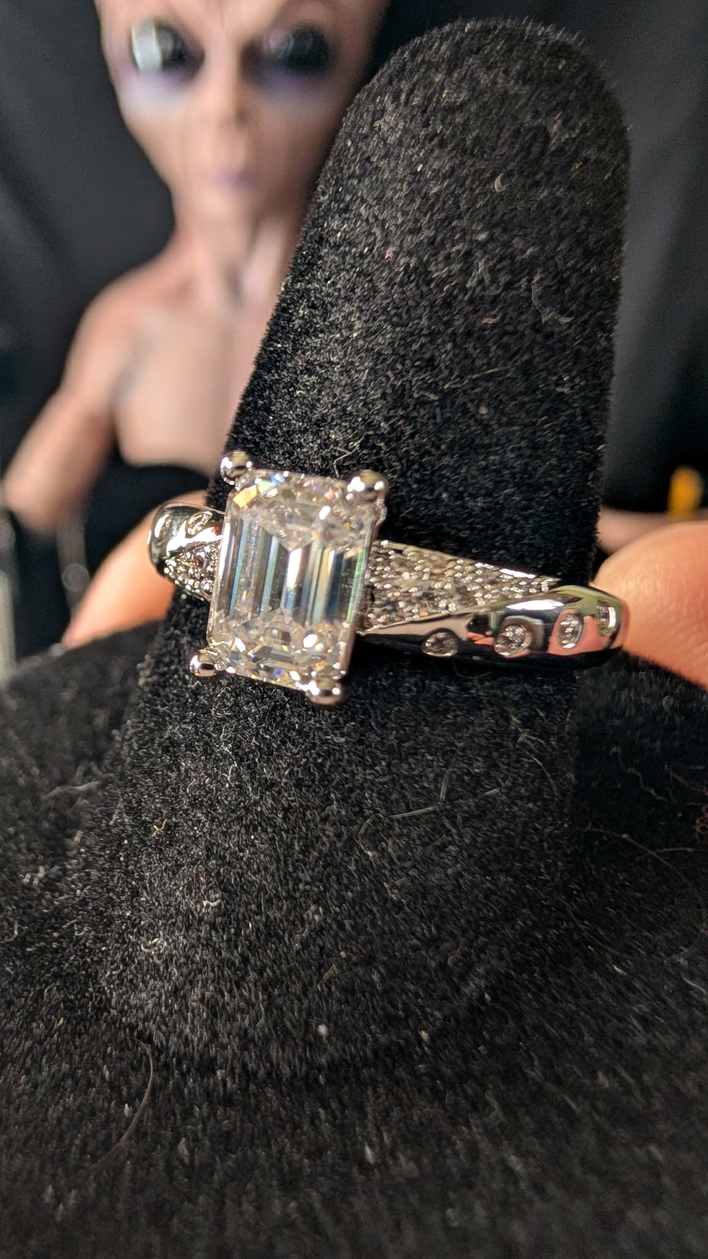 Plated 1CT Emerald Cut Moissanite RIng Size 7