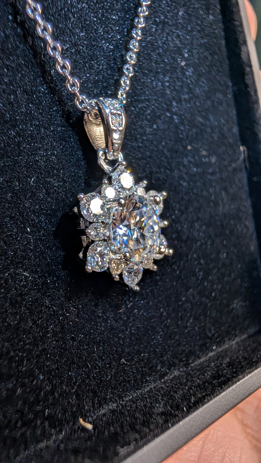 Galactic Ice Nova Bloom 1CT Moissanite Celestial Flower S925 Necklace
