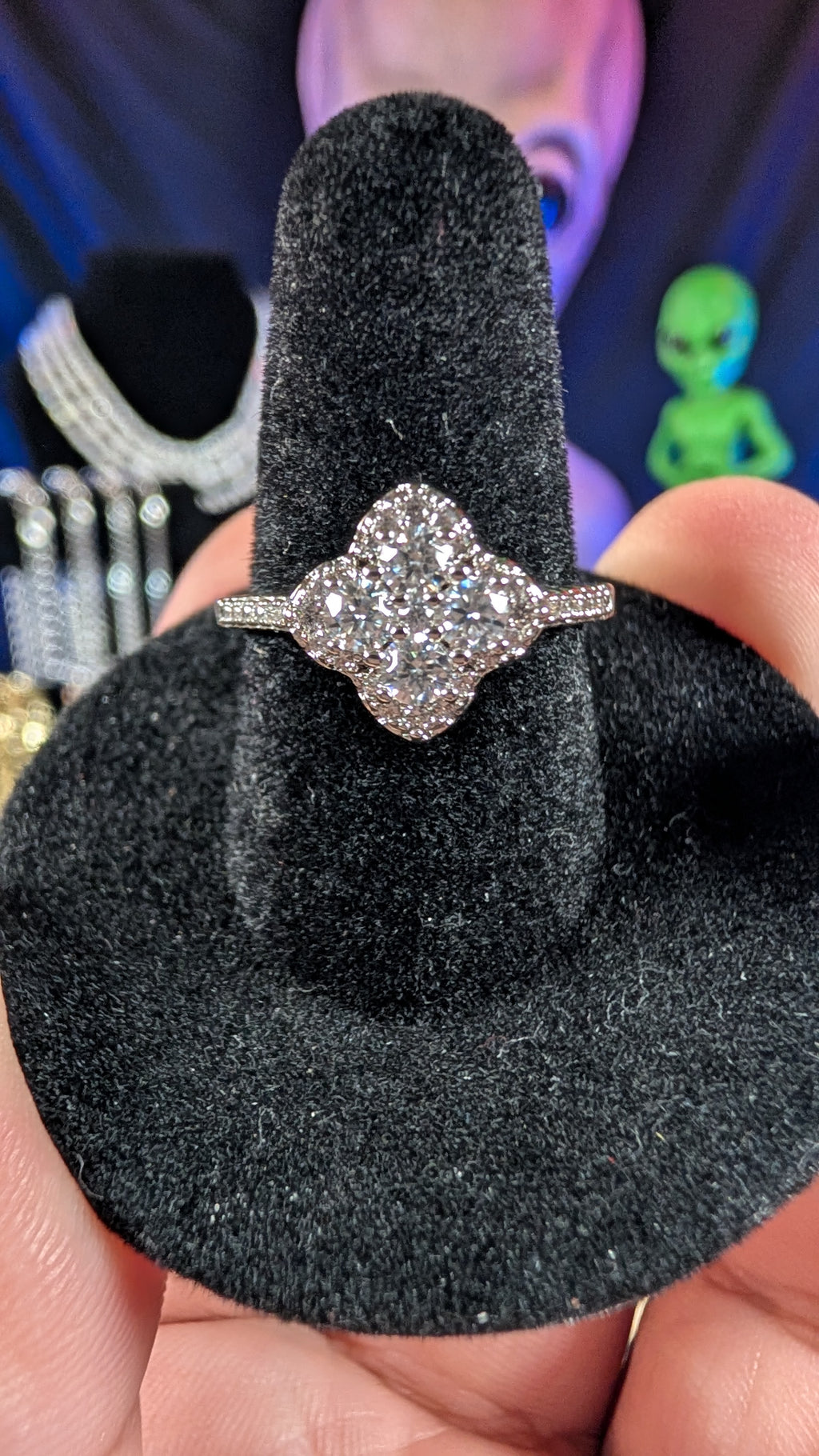 Plated 3mm 0.1 CT Stellar Clover Moissanite Ring