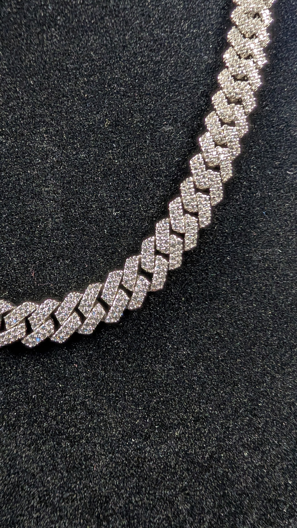 GALACTIC ICE | COSMIC FROST 8MM MOISSANITE CUBAN LINK CHAIN – S925 STERLING SILVER | 22"