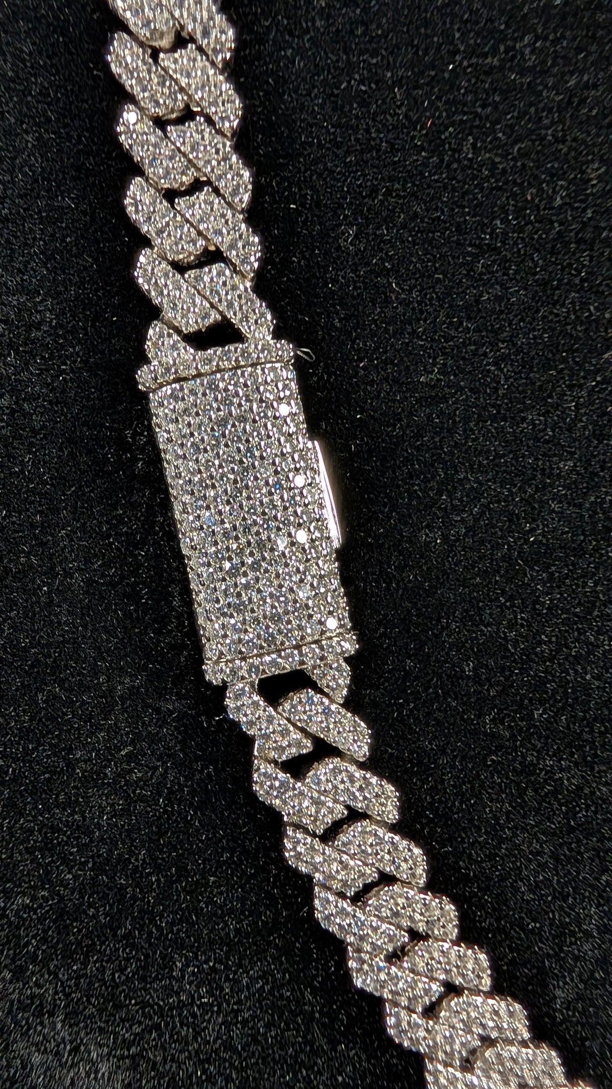 GALACTIC ICE | COSMIC FROST 8MM MOISSANITE CUBAN LINK CHAIN – S925 STERLING SILVER | 22"